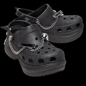CROCS X LE SSERAFIM BAE CLOGS